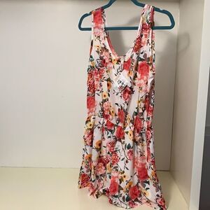 New with tags Floral romper size large